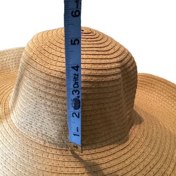 Large Brim Woven Boater Hat - Picture 4 of 4